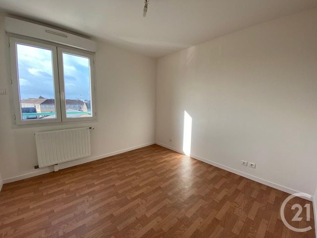Appartement F3 &agrave; louer - 3 pi&egrave;ces - 53,08 m2 - Chartres - 28 - CENTRE