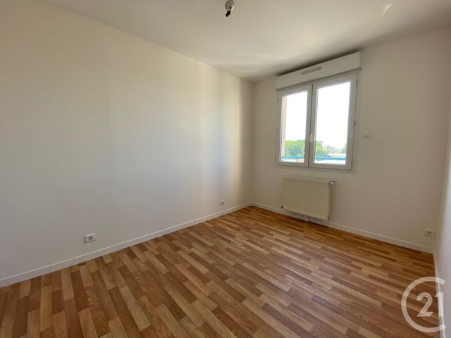 Appartement F3 &agrave; louer - 3 pi&egrave;ces - 53,08 m2 - Chartres - 28 - CENTRE