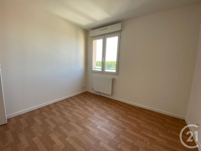 Appartement F3 &agrave; louer - 3 pi&egrave;ces - 53,08 m2 - Chartres - 28 - CENTRE