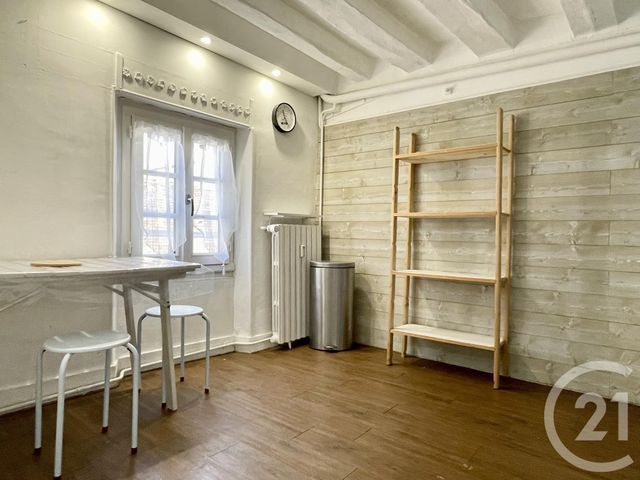 Appartement F1 &agrave; louer - 1 pi&egrave;ce - 22,31 m2 - Chartres - 28 - CENTRE