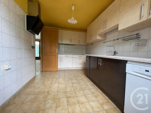 Maison &agrave; vendre - 7 pi&egrave;ces - 130 m2 - St Prest - 28 - CENTRE
