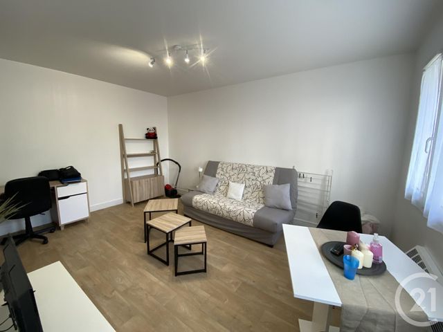 Appartement F1 &agrave; louer - 1 pi&egrave;ce - 29,15 m2 - Chartres - 28 - CENTRE