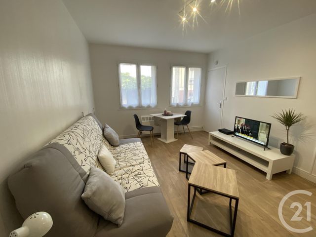 Appartement F1 &agrave; louer - 1 pi&egrave;ce - 29,15 m2 - Chartres - 28 - CENTRE