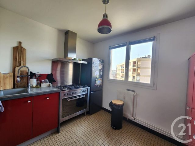Appartement T3 &agrave; louer - 3 pi&egrave;ces - 66,56 m2 - Luisant - 28 - CENTRE