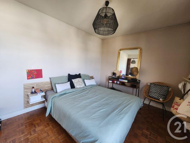 Appartement T3 &agrave; louer - 3 pi&egrave;ces - 66,56 m2 - Luisant - 28 - CENTRE
