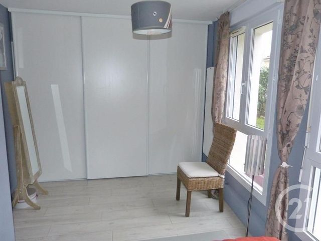 Appartement F3 &agrave; louer - 3 pi&egrave;ces - 80,96 m2 - Mainvilliers - 28 - CENTRE