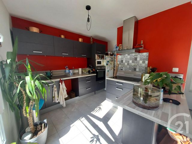 Appartement F3 &agrave; louer - 3 pi&egrave;ces - 80,96 m2 - Mainvilliers - 28 - CENTRE