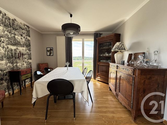 Appartement F5 &agrave; vendre - 5 pi&egrave;ces - 101,40 m2 - Chartres - 28 - CENTRE