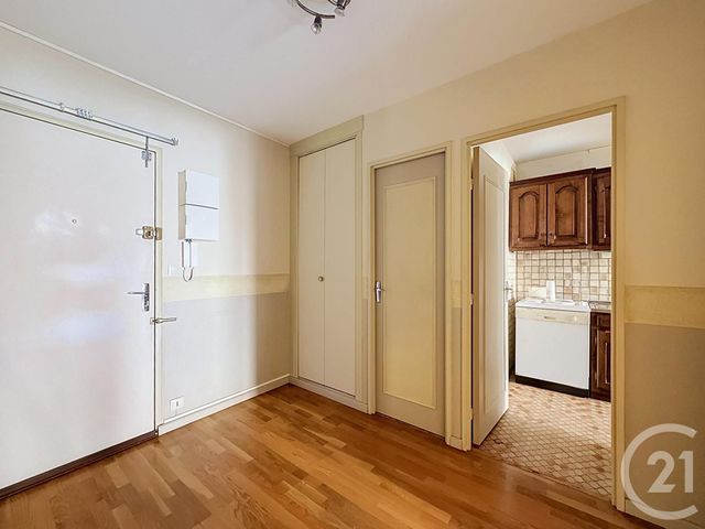 Appartement &agrave; vendre - 4 pi&egrave;ces - 81,16 m2 - Chartres - 28 - CENTRE