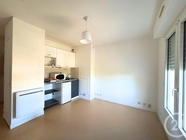 Appartement T1 &agrave; louer - 1 pi&egrave;ce - 17,53 m2 - Chartres - 28 - CENTRE