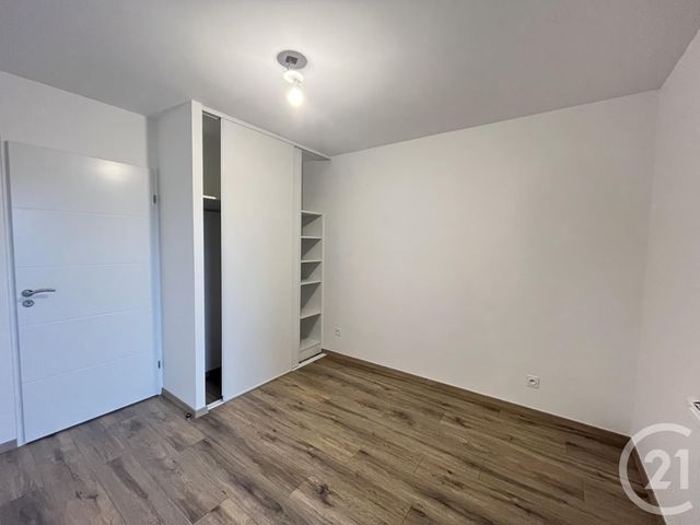 Appartement F4 &agrave; louer - 4 pi&egrave;ces - 73,20 m2 - Chartres - 28 - CENTRE
