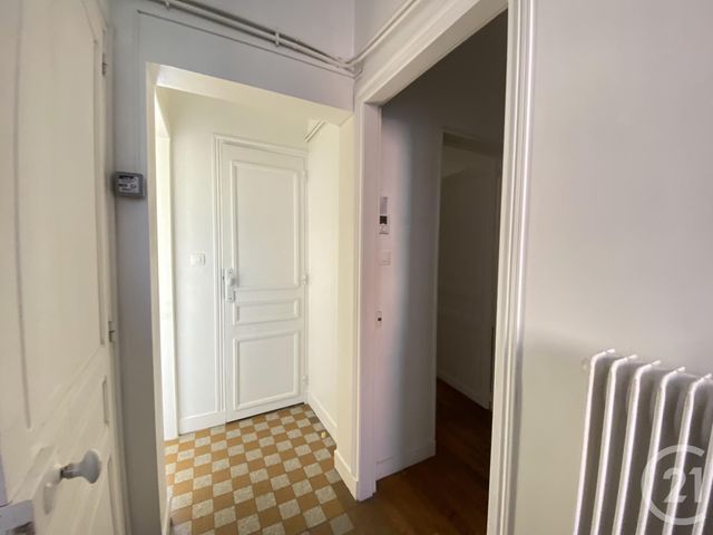 Appartement F2 &agrave; louer - 2 pi&egrave;ces - 35,10 m2 - Chartres - 28 - CENTRE