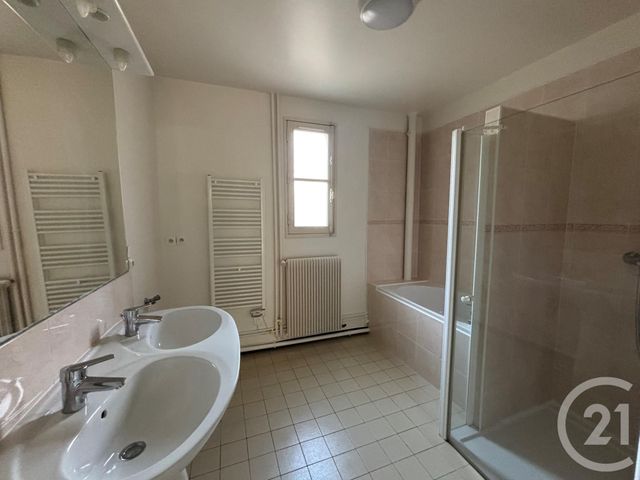 Appartement F4 &agrave; louer - 4 pi&egrave;ces - 86,95 m2 - Chartres - 28 - CENTRE