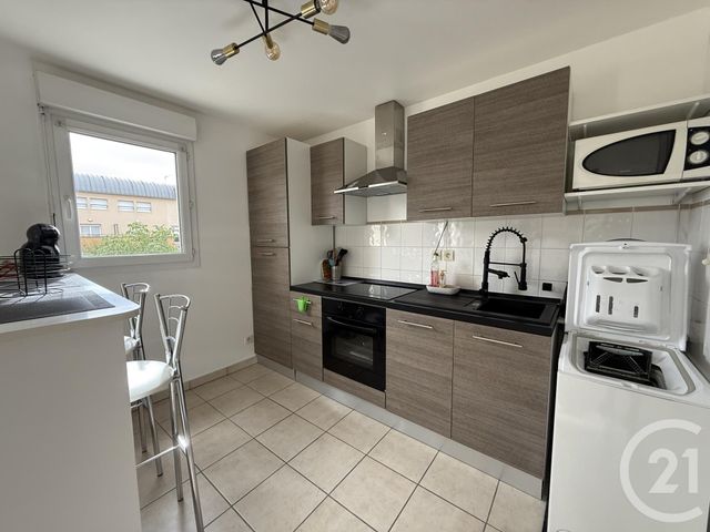 Appartement F2 &agrave; louer - 2 pi&egrave;ces - 49,29 m2 - Leves - 28 - CENTRE