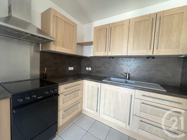 Appartement F2 &agrave; louer - 2 pi&egrave;ces - 47,58 m2 - Mainvilliers - 28 - CENTRE