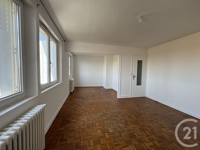 Maison &agrave; louer - 4 pi&egrave;ces - 72,91 m2 - Chartres - 28 - CENTRE