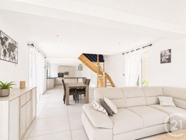 Maison &agrave; vendre - 4 pi&egrave;ces - 140,66 m2 - Meslay Le Grenet - 28 - CENTRE