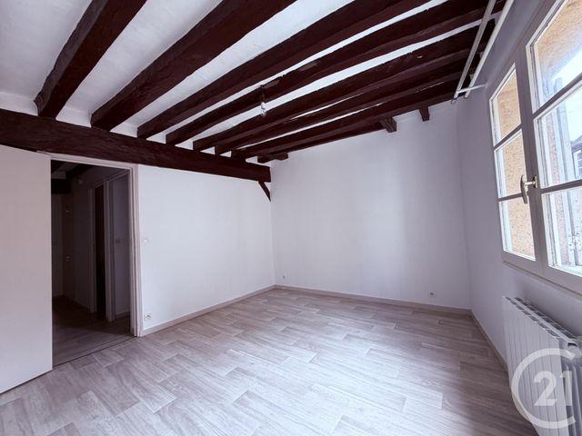 Appartement F2 &agrave; louer - 2 pi&egrave;ces - 45,91 m2 - Chartres - 28 - CENTRE
