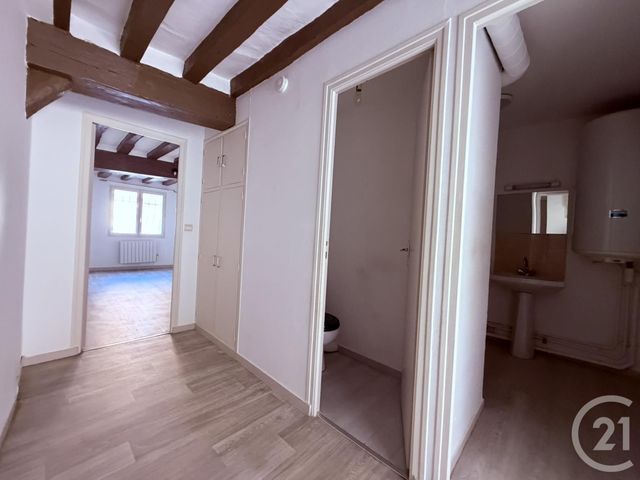 Appartement F2 &agrave; louer - 2 pi&egrave;ces - 45,91 m2 - Chartres - 28 - CENTRE