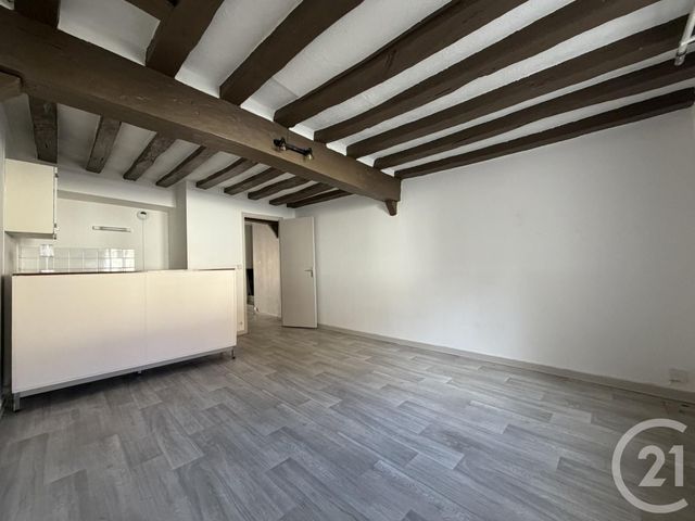 Appartement F2 &agrave; louer - 2 pi&egrave;ces - 45,91 m2 - Chartres - 28 - CENTRE