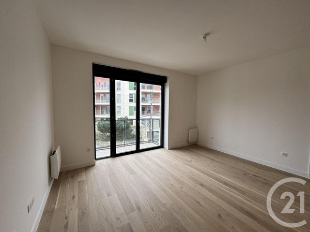 Appartement T2 &agrave; louer - 2 pi&egrave;ces - 50,70 m2 - Chartres - 28 - CENTRE