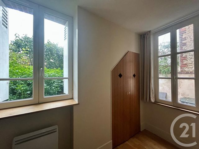 Appartement F3 &agrave; louer - 3 pi&egrave;ces - 48,81 m2 - Chartres - 28 - CENTRE