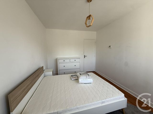 Appartement F2 &agrave; louer - 2 pi&egrave;ces - 48,64 m2 - Chartres - 28 - CENTRE