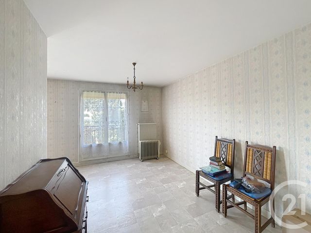 Appartement F2 bis &agrave; vendre - 4 pi&egrave;ces - 67,14 m2 - Chartres - 28 - CENTRE