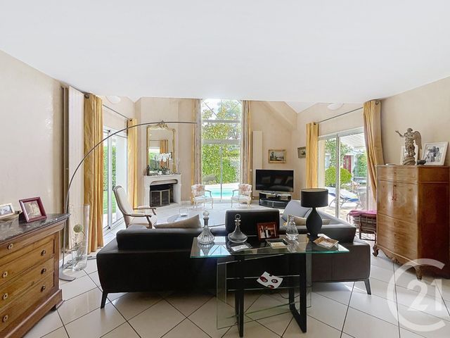 Maison &agrave; vendre - 6 pi&egrave;ces - 180 m2 - Luisant - 28 - CENTRE