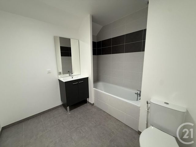 Maison &agrave; louer - 4 pi&egrave;ces - 95,51 m2 - Chartres - 28 - CENTRE