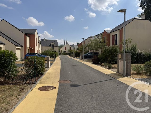Maison &agrave; louer - 4 pi&egrave;ces - 95,51 m2 - Chartres - 28 - CENTRE