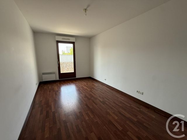 Appartement F2 &agrave; louer - 2 pi&egrave;ces - 49,34 m2 - Chartres - 28 - CENTRE