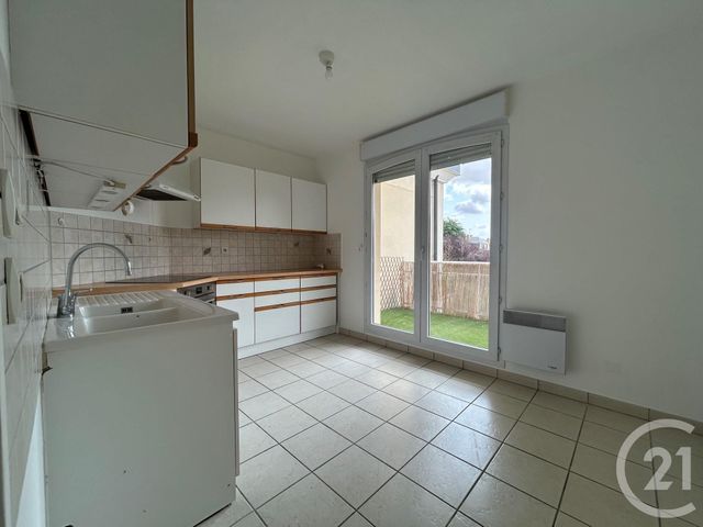 Appartement T4 &agrave; louer - 4 pi&egrave;ces - 111,50 m2 - Chartres - 28 - CENTRE