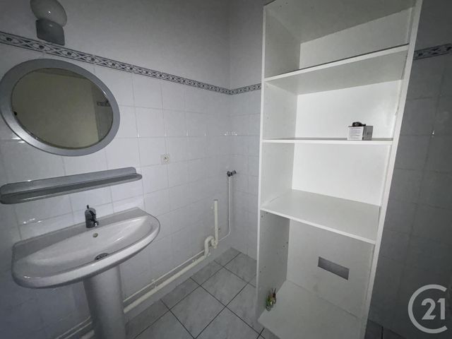 Appartement F2 &agrave; louer - 2 pi&egrave;ces - 35,46 m2 - Chartres - 28 - CENTRE