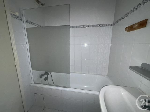 Appartement F2 &agrave; louer - 2 pi&egrave;ces - 35,46 m2 - Chartres - 28 - CENTRE