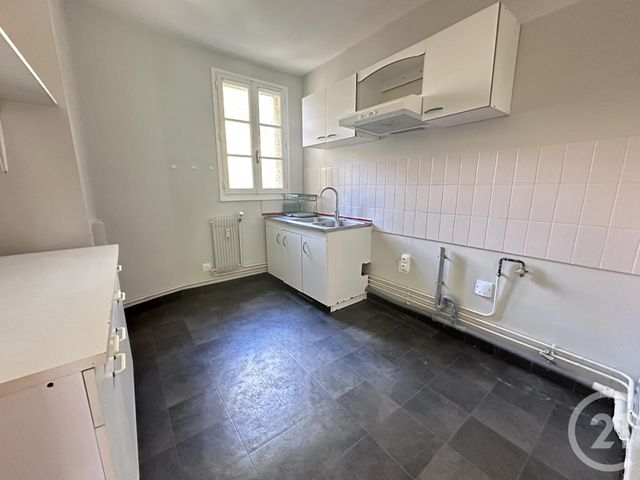 Appartement T2 &agrave; louer - 2 pi&egrave;ces - 55,82 m2 - Chartres - 28 - CENTRE