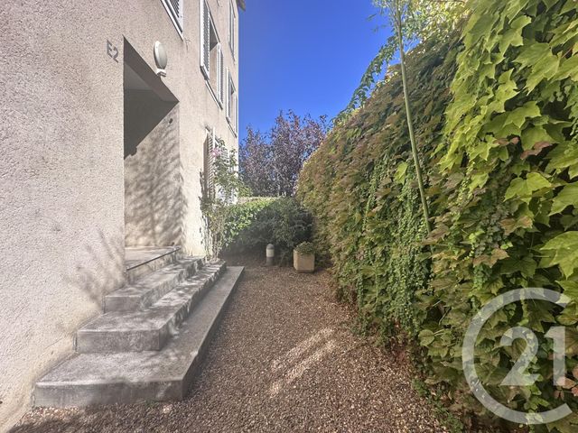 Appartement T2 &agrave; louer - 2 pi&egrave;ces - 55,82 m2 - Chartres - 28 - CENTRE