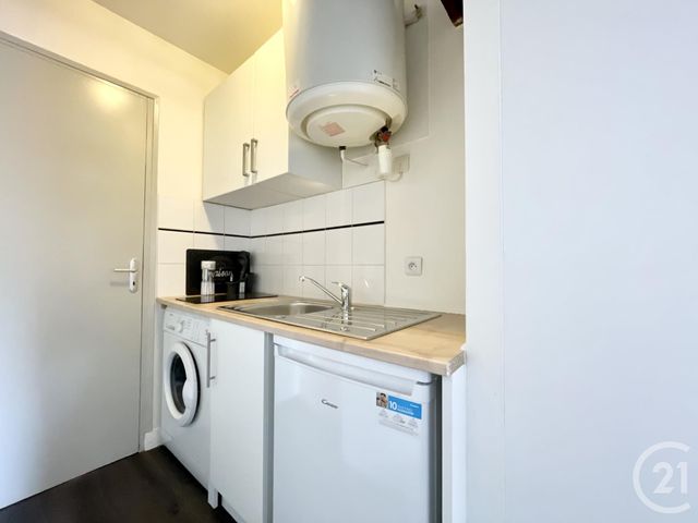 Appartement F2 &agrave; louer - 2 pi&egrave;ces - 25,55 m2 - Chartres - 28 - CENTRE