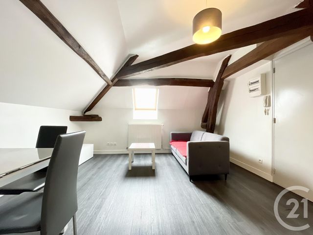 Appartement F2 &agrave; louer - 2 pi&egrave;ces - 25,55 m2 - Chartres - 28 - CENTRE