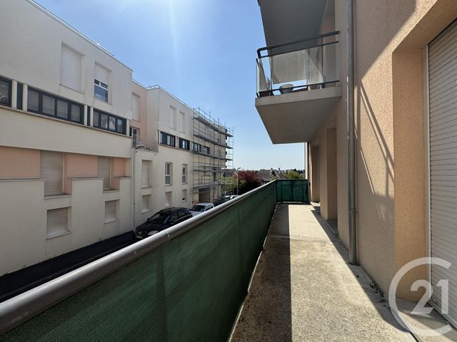 Appartement F2 &agrave; louer - 2 pi&egrave;ces - 45,12 m2 - Mainvilliers - 28 - CENTRE