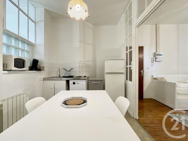 Appartement T1 &agrave; louer - 1 pi&egrave;ce - 34,41 m2 - Chartres - 28 - CENTRE