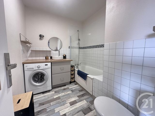 Appartement Studio &agrave; louer - 1 pi&egrave;ce - 29,42 m2 - Chartres - 28 - CENTRE