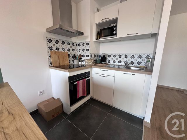 Appartement T2 &agrave; louer - 2 pi&egrave;ces - 43,58 m2 - Chartres - 28 - CENTRE