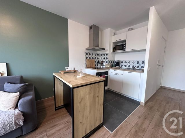 Appartement T2 &agrave; louer - 2 pi&egrave;ces - 43,58 m2 - Chartres - 28 - CENTRE