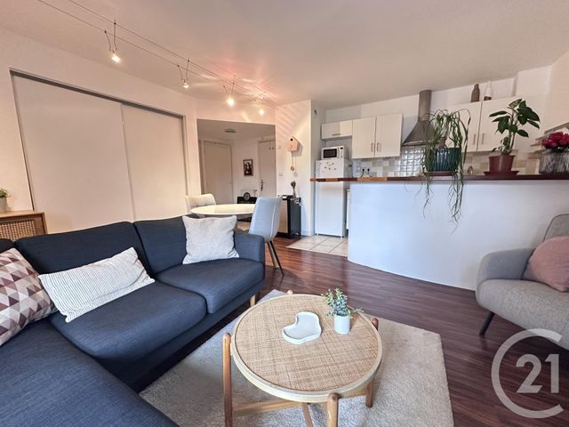 Appartement F2 &agrave; louer - 2 pi&egrave;ces - 45,07 m2 - Chartres - 28 - CENTRE