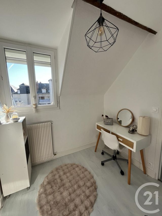 Appartement F2 &agrave; louer - 2 pi&egrave;ces - 45,08 m2 - Chartres - 28 - CENTRE