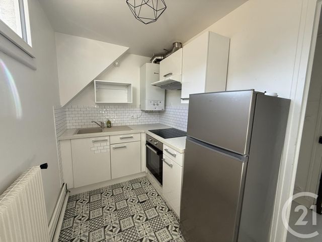 Appartement F2 &agrave; louer - 2 pi&egrave;ces - 45,08 m2 - Chartres - 28 - CENTRE