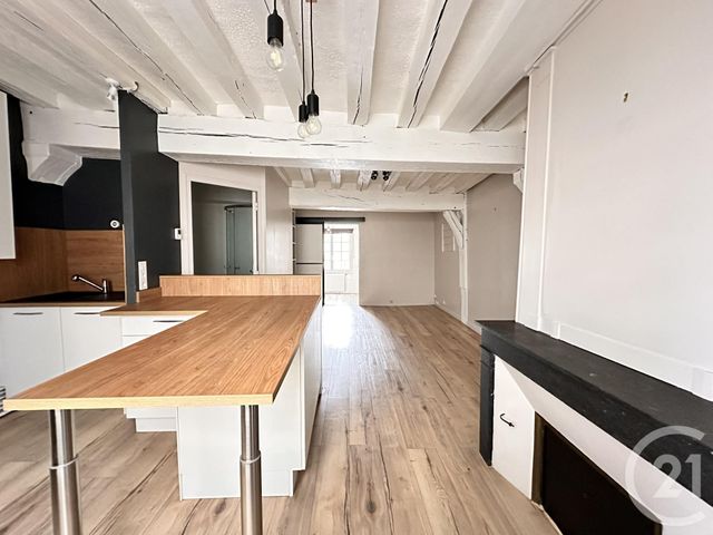 Appartement F2 &agrave; louer - 2 pi&egrave;ces - 49,74 m2 - Chartres - 28 - CENTRE