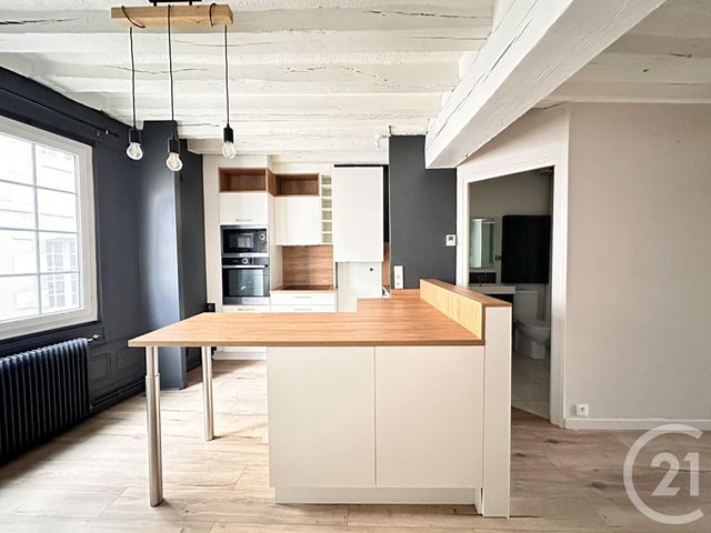 Appartement F2 &agrave; louer - 2 pi&egrave;ces - 49,74 m2 - Chartres - 28 - CENTRE