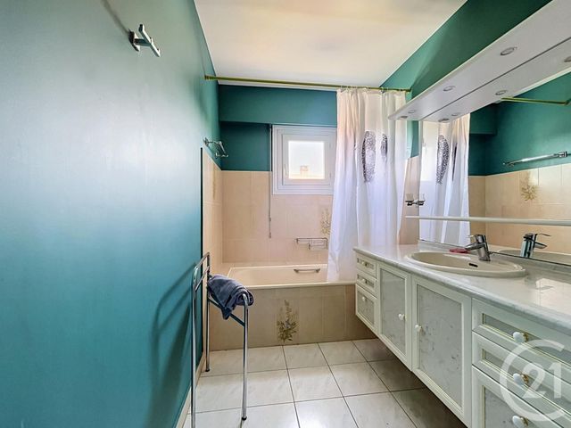 Maison &agrave; vendre - 7 pi&egrave;ces - 229 m2 - Chartres - 28 - CENTRE